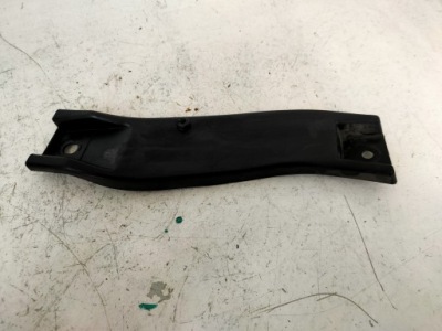 Напрямна бампера лівий перед audi a4 b6 8h0807203 фото №1