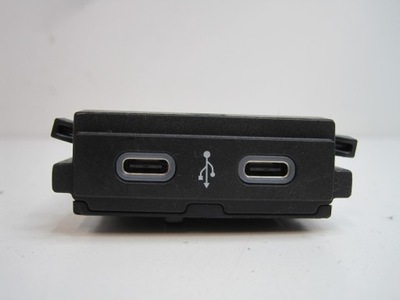 Port роз'єм usb vw t-roc polo taigo 2g6035700 фото №1