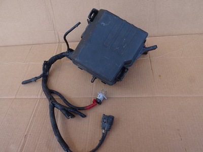 Hyundai santa fe iv корпус предохранителей фото №1