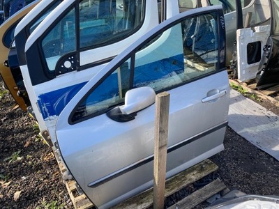 Двері ліва перед peugeot 407 ezrc фото №1