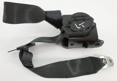 Pas левый задняя vw new beetle ii 5c 5c5857805e фото №1