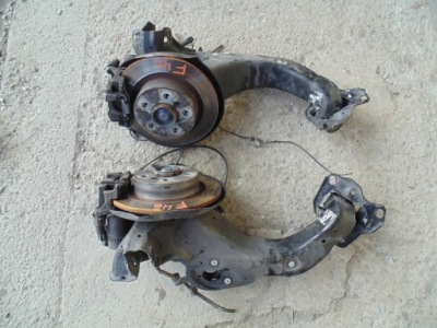 Поворотный кулак комплектная правая левая bmw 2 f46 17r фото №1