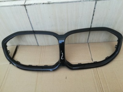 Рамка решётка радиатора решётка радиатора bmw 1 f40 19- оригинальный номер фото №1