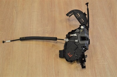 Замок двері правий задня 10 pin jaguar xf x250 фото №1