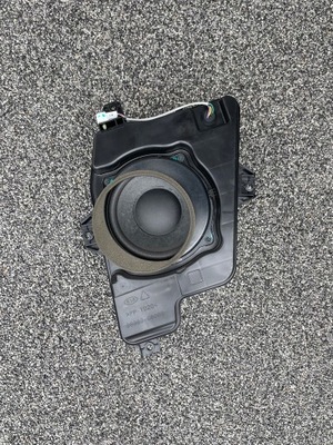 Сабвуфер kia sorento iii фото №1