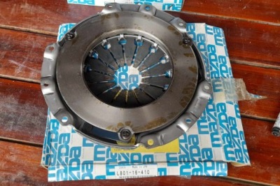 Диск прижим сцепления mazda 6 gg gy l801-16-410 фото №1