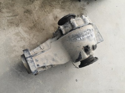 Міст диференціал диференціал audi a8 d2 4.2 dnw фото №1