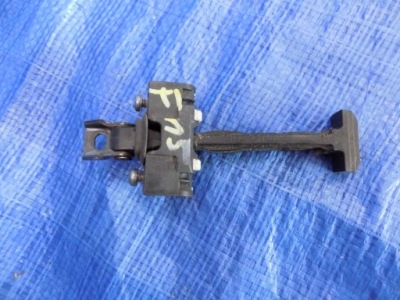 Ограничитель дверь правый задняя bmw x5 f15 фото №1