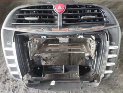 Lancia delta iii ґрати обдув панель кишеня фото №1