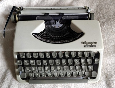 Maszyna Do Pisania Olympia Splendid 33
