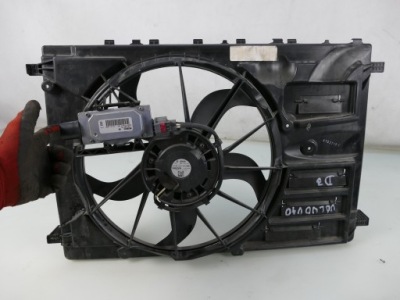 Volvo v40 ii 2.0 d3 вентилятор радиатора с модуль 31319166 фото №1