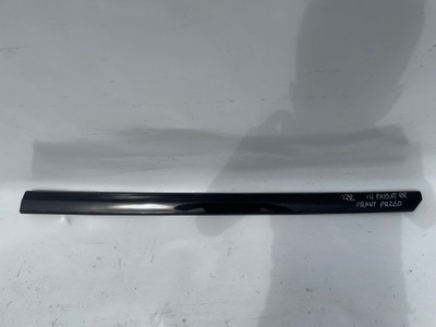 Молдинг поріг права перед vw passat b8 3g0854940 фото №1