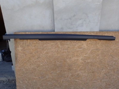 Молдинг порог правая audi a4 b9 8w0071996 фото №1