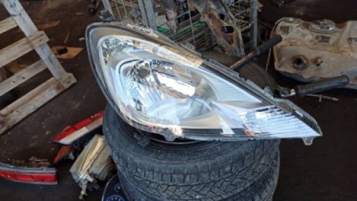 Honda jazz 11- фара перед правый фото №1