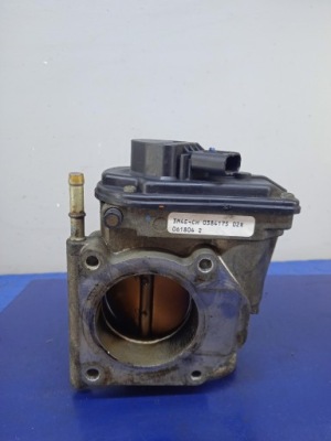 Mazda 6 3.0 v6 дроссельная заслонка 3m4e-ch 0384175 фото №1