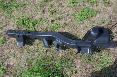 Рама ліва чашка jeep wrangler jk фото №1