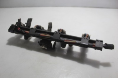 Молдинг впрыскная volkswagen polo iii 1.0 фото №1