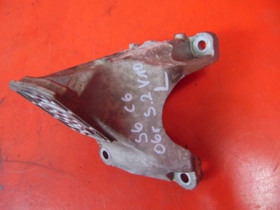 Audi s6 c6 5.2 v10 fsi кронштейн кронштейн двигателя левая фото №1
