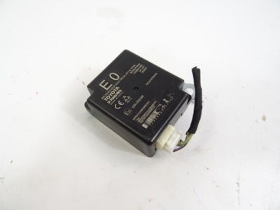 Toyota chr c-hr lift модуль блок управления замка 897b0-f4010 фото №1