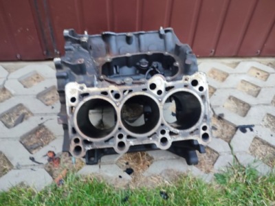 Блок двигателя audi 2.8 v6 078103021ae фото №1