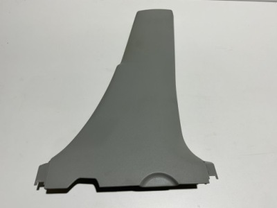 Toyota prius 3 накладка обшивка стойка правый фото №1