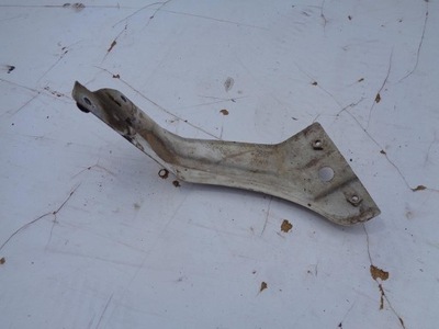 Кронштейн крыла правый перед vw scirocco фото №1