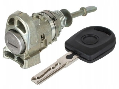 Левая вкладка замка перед + ключи vw caddy iii 3 фото №1