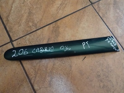 Peugeot 206 2.0b 03' cabrio молдинг правий задня фото №1