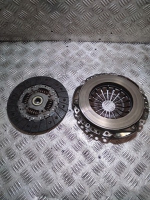 Диск прижим сцепления renault twingo 2 8200335084 фото №1