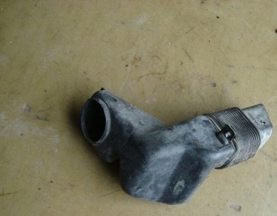 Audi a8 d2 4.2 повітрозабірник труба шланг повітря фото №1