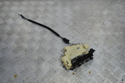 Замок двері правий перед vw passat b6 фото №1