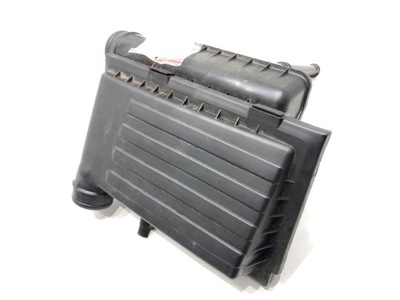 Корпус фільтра повітря skoda rapid 04e129611h 1.2 90km фото №1