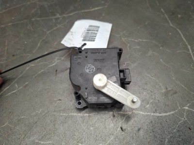 063800-0610 моторчик отопителя lexus rx 400h фото №1