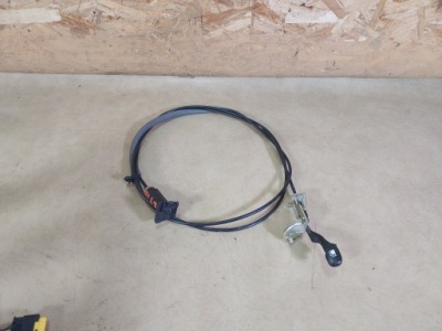 Hyundai i20 i трос крышка заливной 08-12 фото №1