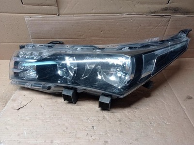 LAMPA REFLEKTOR LEWY TOYOTA COROLLA E16 EUROPA