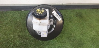 Dacia sandero ii усилитель тормозов тормозные 472103298r фото №1