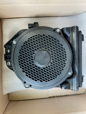 KIA STINGER GARSIAKALBIS SUBWOOFER KAIRYSIS HARMAN 96380-J5000 ORIGINALAS 