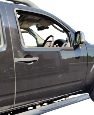 Nissan navara d40 двері праве передні правий перед gn0 фото №1