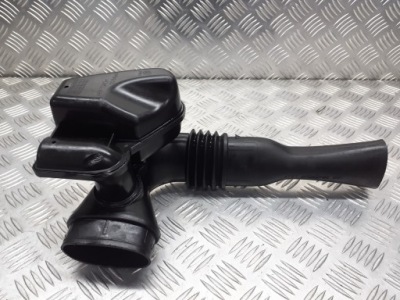 Труба шланг воздуха fiat stilo 1.4 16v 55184944 фото №1