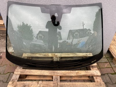 Audi a4 b9 стекло передняя фото №1