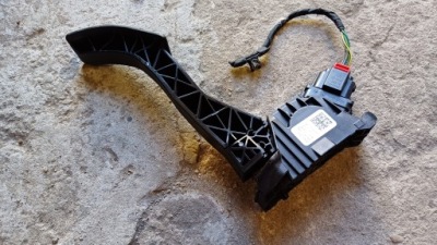 Seat leon iii педаль газа 5q1721503f фото №1