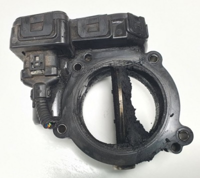 Дросельна заслінка mercedes glk x204 2.2 cdi a6510900370 фото №1