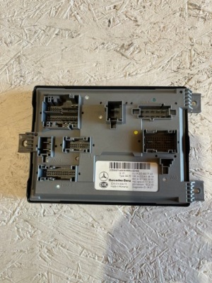 Модуль блок керування комфорту mercedes w205 a2059007143 фото №1