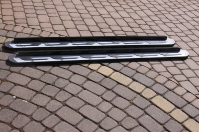 Пороги боковой toyota corolla cross оригинал комплект фото №1