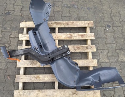 Scania r 420 кронштейн підкрилок права сторона фото №1