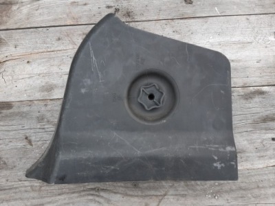 Вкладыш защита лампы задний  левая bmw e36 compact фото №1