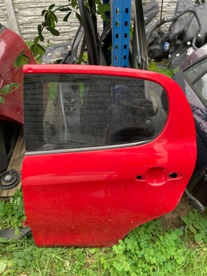 Citroen c1 дверь задние левая фото №1