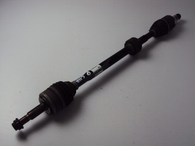 Привідний вал права toyota c-hr гібрид 2016- фото №1