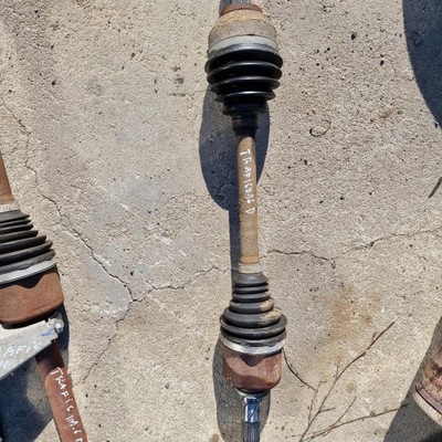 Привідний вал ліва trafic iii 1.6d фото №1