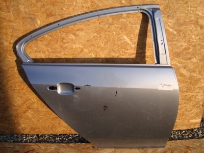 Дверь правое задние opel insignia графитовый - 236 фото №1